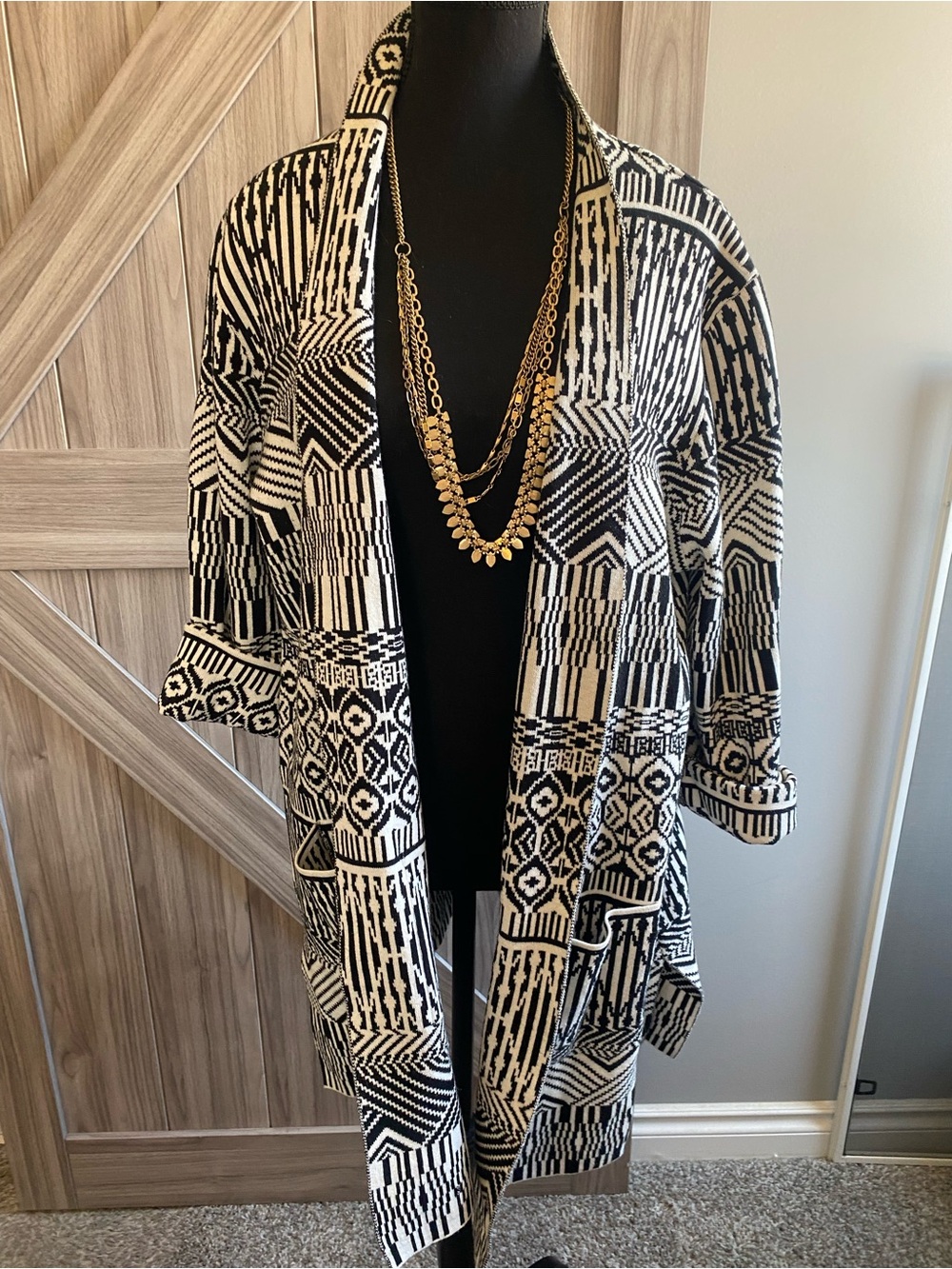 Ruby Rd. Black and White Geometric Open Front Cardigan